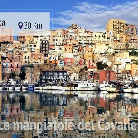 Le Mangiatoie Del Cavaliere Bed & Breakfast Montallegro Bagian luar foto